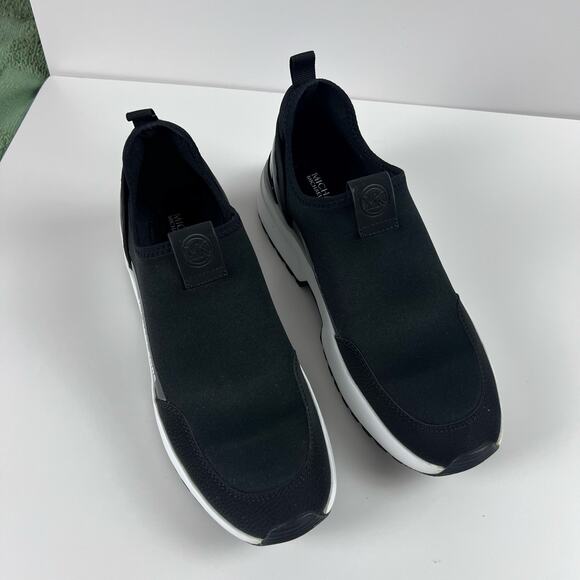 Michael Kors Muse Scuba Slip-On Trainer Sneakers Black White 8.5 - Picture 3 of 12